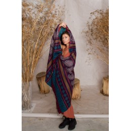 Himalayan shawl "Yak & Nak" of yak wool